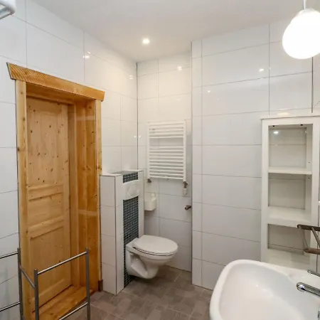 Baerenhoehle - 6 By Interhome * Grünau im Almtal