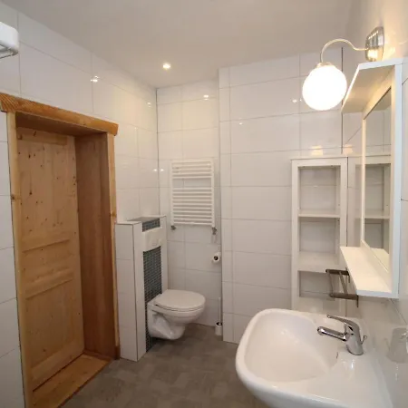Baerenhoehle - 6 By Interhome * Grünau im Almtal