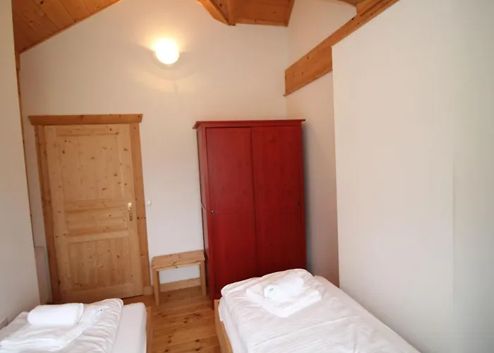 Baerenhoehle - 6 By Interhome *